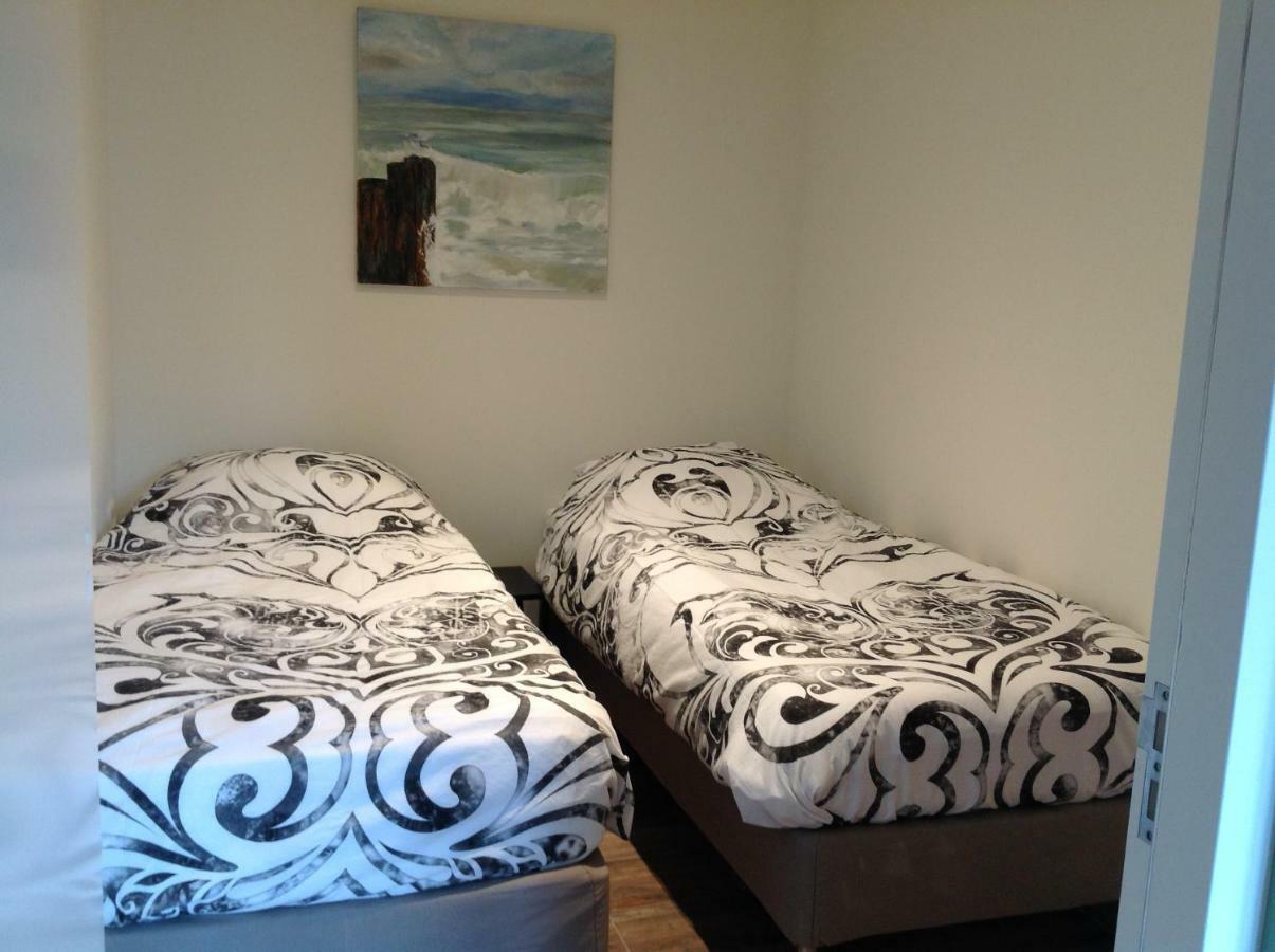 Aan'T Strand Bed By The Sea Adults Only เวชต์คาเปลเล ภายนอก รูปภาพ